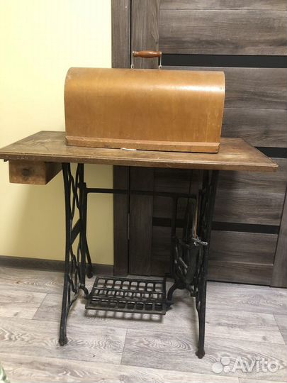 Швейная машинка ножная подольск