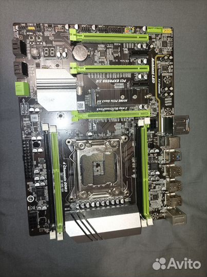 Материнская плата