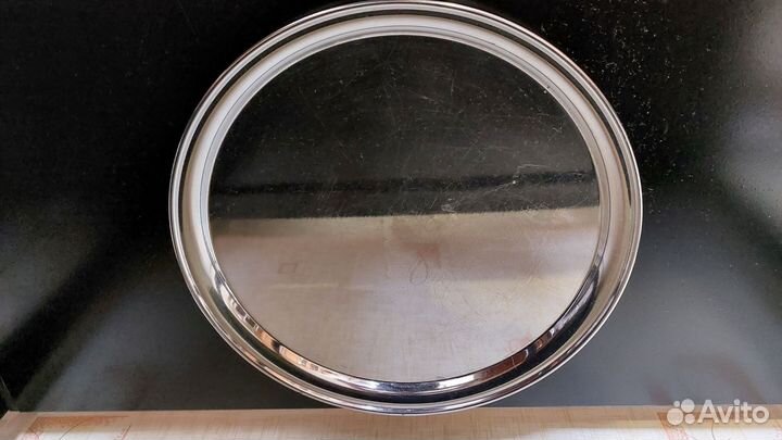 Подносы в ассортименте