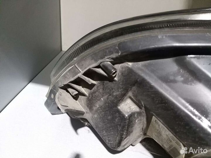 Фара правая opel astra J 13371596 после 2012г