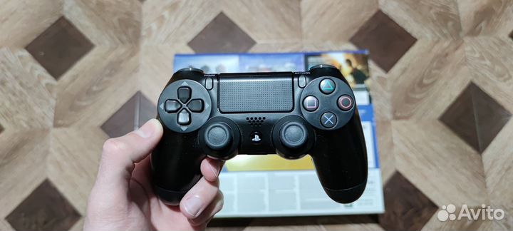 Playstation 4 slim 1tb