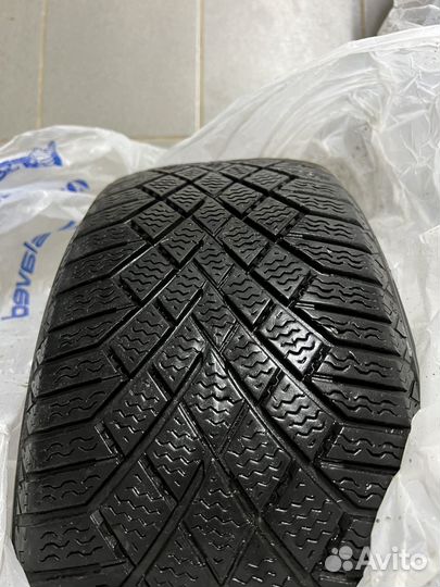Continental ContiVikingContact 7 205/55 R16