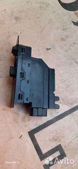 Блок управления стеклоподъемникам volvo XC70