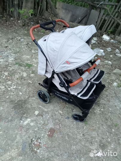 Коляска для двойни