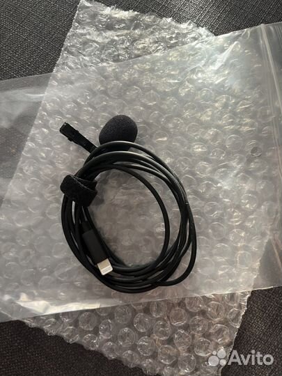 Петличный микрофон для iPhone