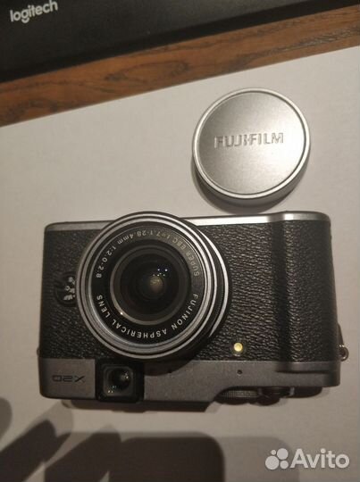 Fujifilm ef X20