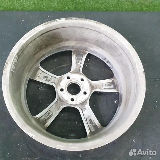 Диск литой Вольво хс90 2 (2014-2019)