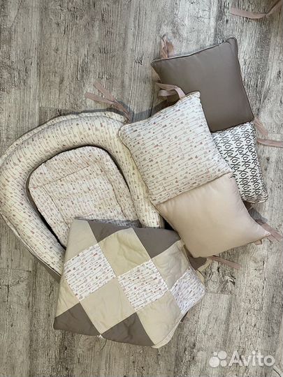 Комплект в кроватку с бортиками