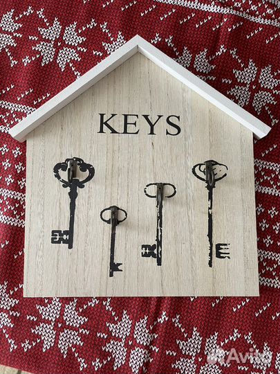 Ключница настенная из дерева