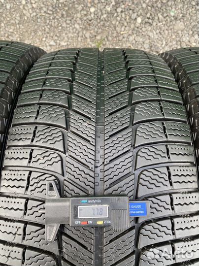 Michelin X-Ice XI3 245/40 R18 97H