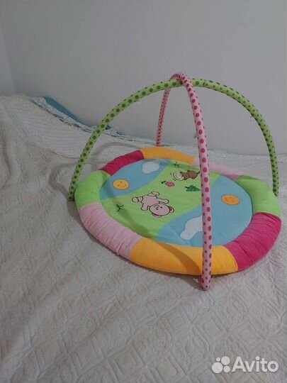 Развивающийся коврик