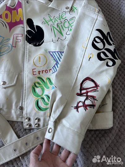 Кожаная куртка косуха с надписями