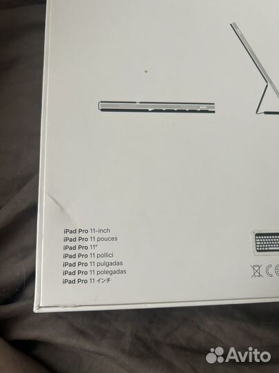 Чехол клавиатура для iPad pro 11