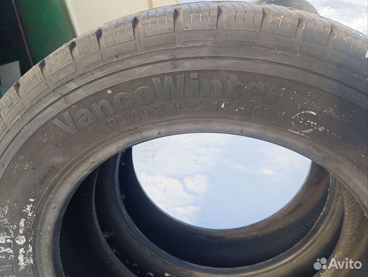 Continental VancoWinter 195/65 R17