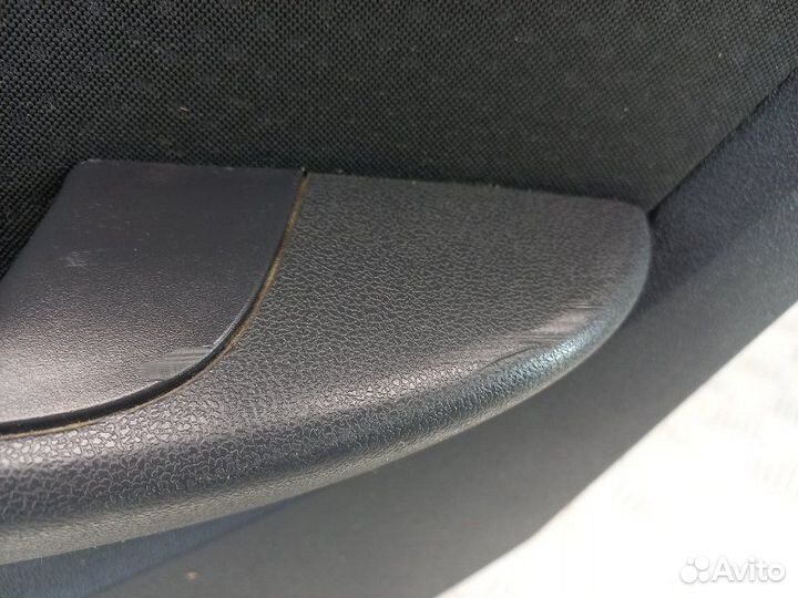 Обшивка двери задней правой Nissan Almera G15 1.6