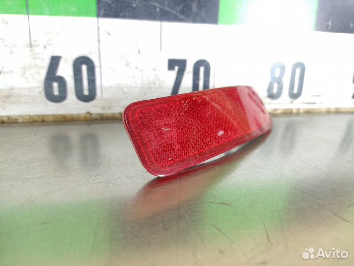 Отражатель катафот Renault Logan 2005 2014