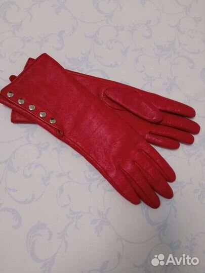 Перчатки женские кожаные