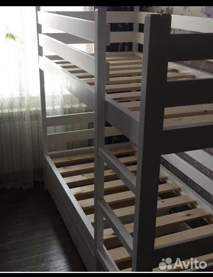 Двухъярусная кровать бу с матрасами