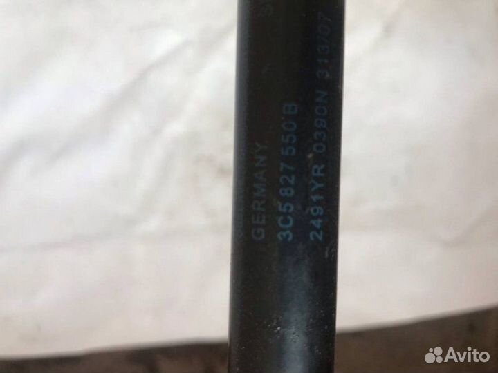 Амортизатор крышки багажника Vw Passat B6 1.8 BZB