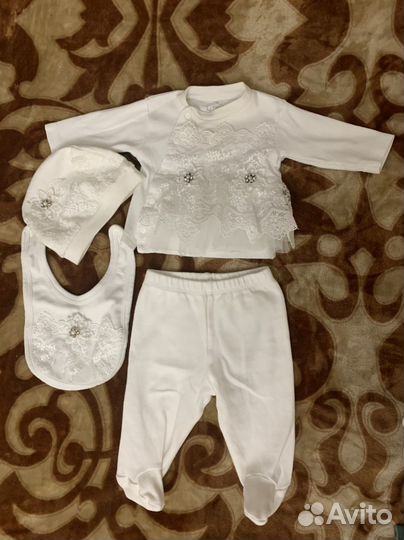 Детские вещи для девочки до 3 месяцев