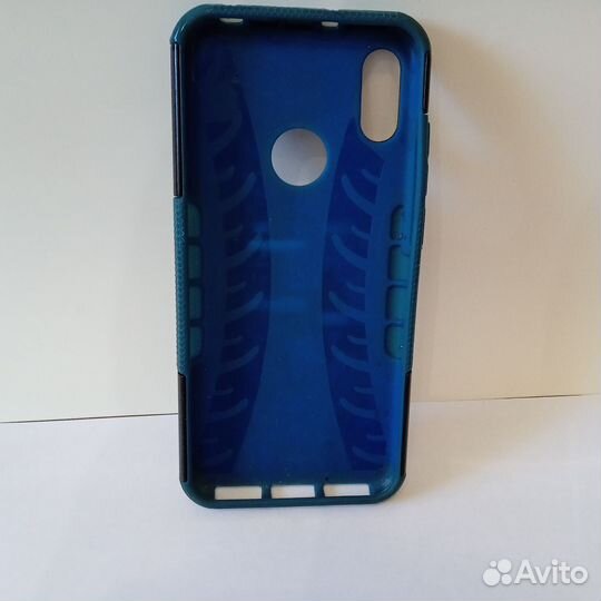 Чехол на телефон