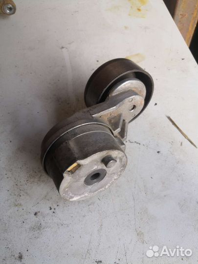Натяжитель ремня генератора солярис 1 рио 3