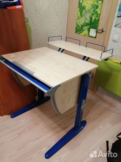 Растущая парта Дэми