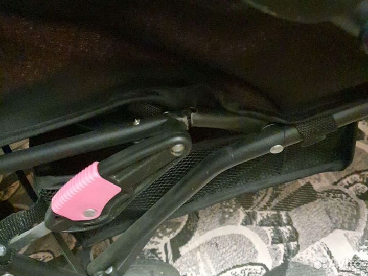 Коляска, стульчик для кормления бу