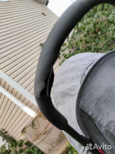 Коляска прогулочная Yoya