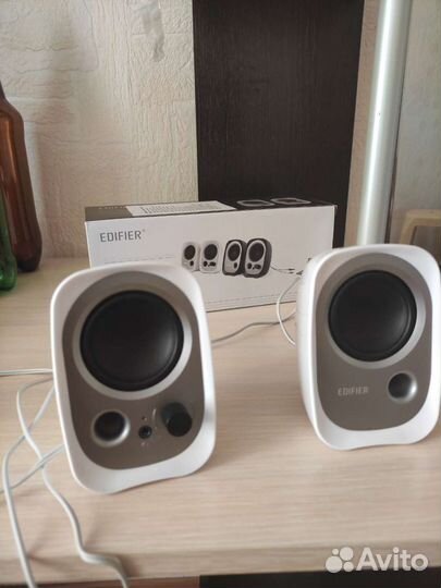 Компьютерные колонки Edifier R12u