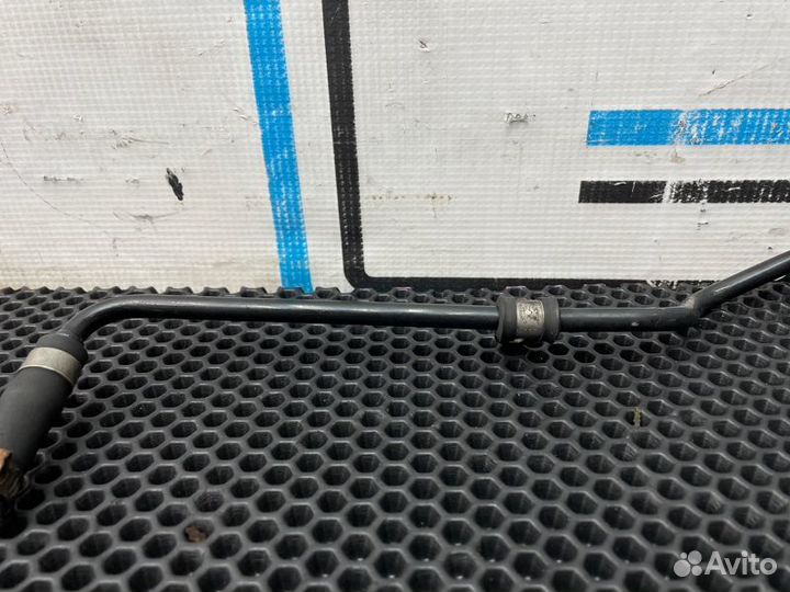 Патрубок охлаждения Mercedes-Benz C-Class W204