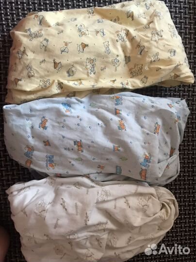 Простынь на резинке в кроватку