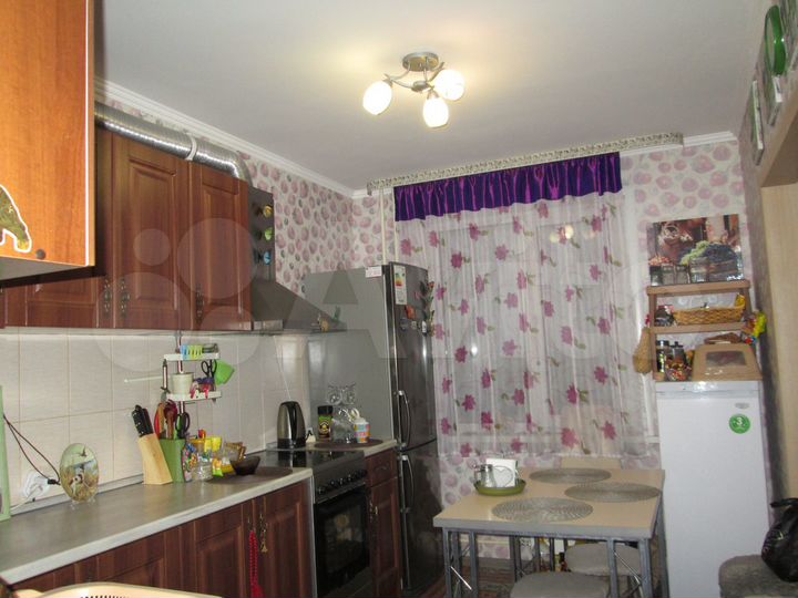 3-к. квартира, 80 м², 2/16 эт.