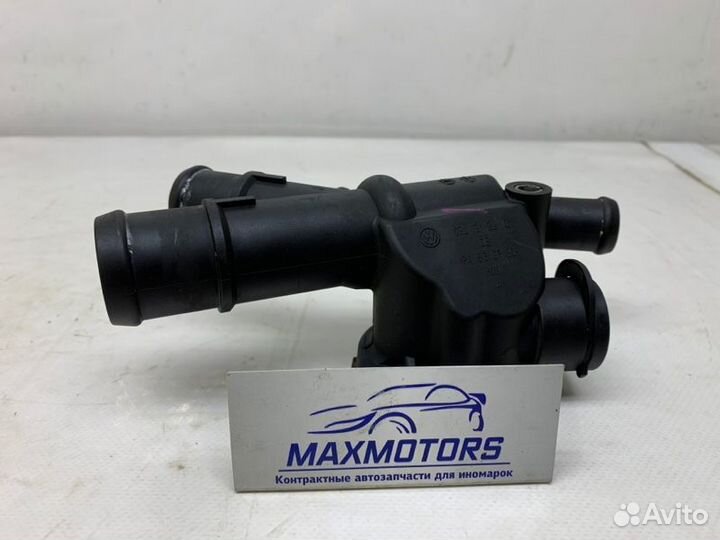 Фланец системы охлаждения Volkswagen Jetta 6 2.0