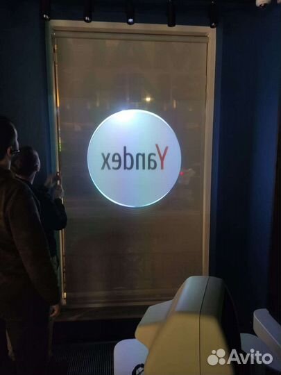 Рулонные шторы с электроприводом под заказ