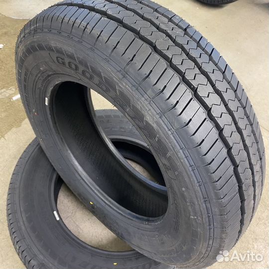 Goodride SC 328 215/70 R15C 109R