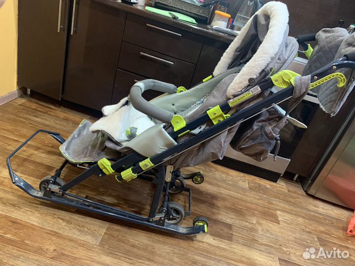 Продам санки-коляску(с колёсами )