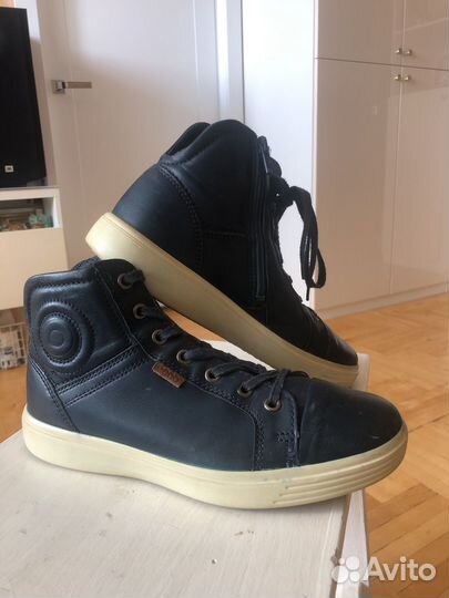 Кожаные кеды