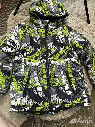 Демисезонная детская куртка