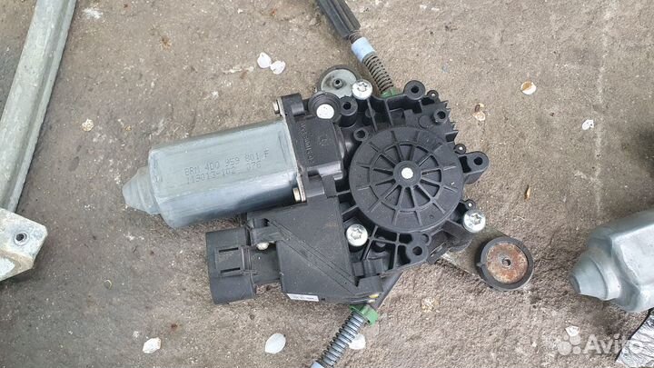 Электростеклоподъемники Ауди А8 Д2 S8