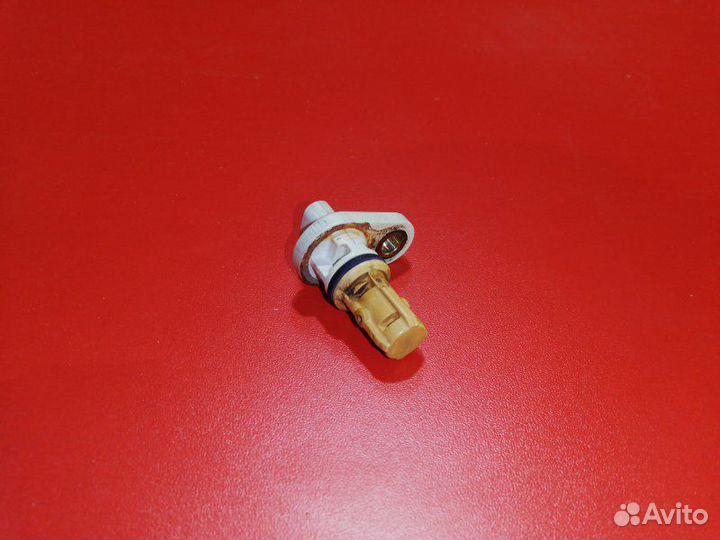 Датчик положения коленвала Opel Meriva S10 A14NET