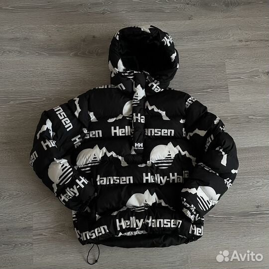 Пуховик helly hansen