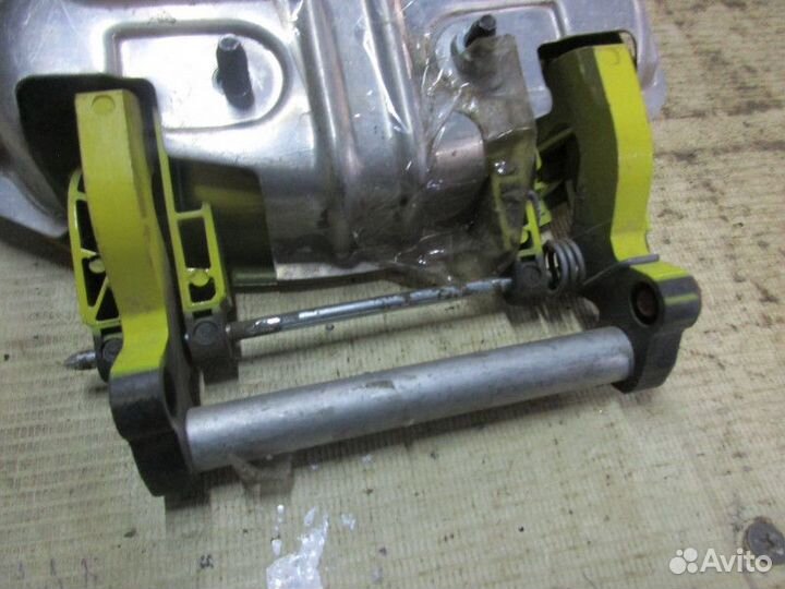 Ручка наружная двери задней левой Opel Meriva 2003