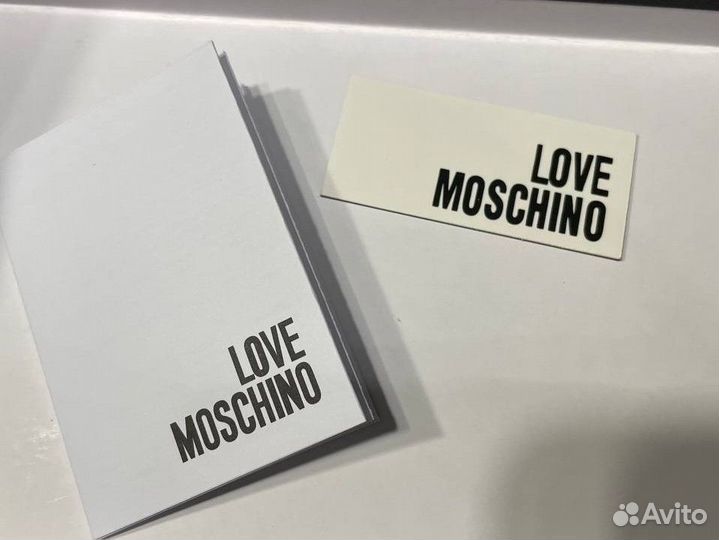 Кошелек женский love moschino