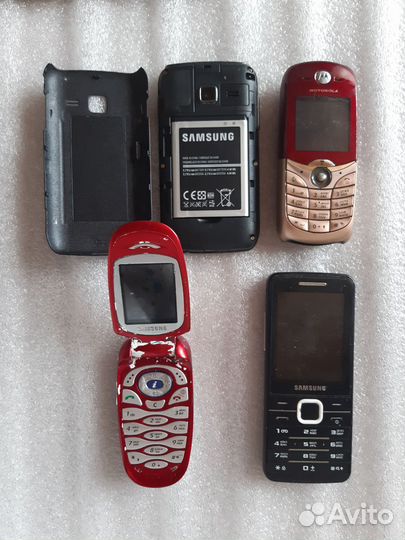 Samsung GT-S5610
