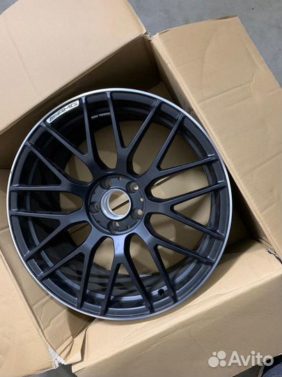 Оригинал диск Mercedes W231 SL63 AMG A2314012200