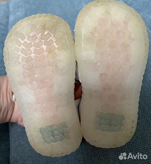 Сандалии для девочки 20 размер