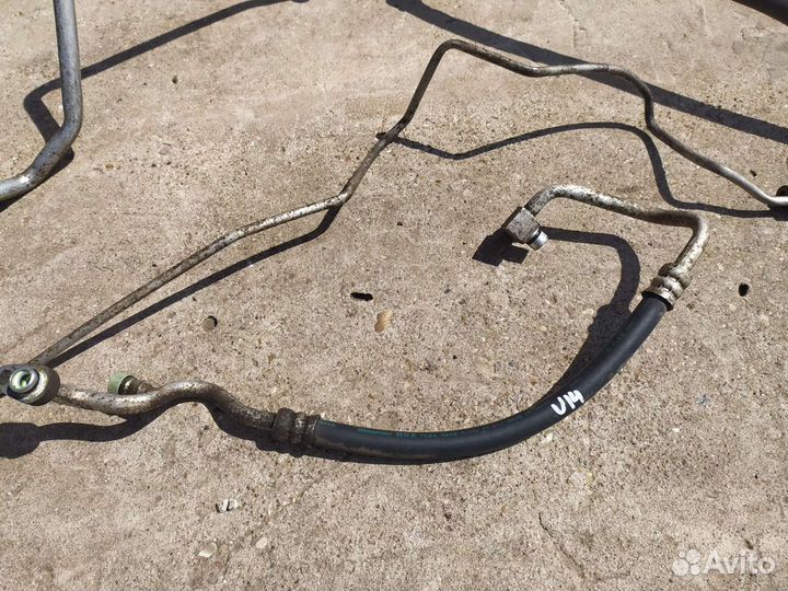 Трубка кондиционера Nissan bluebird ENU14