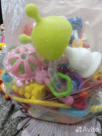 Отдам погремушки