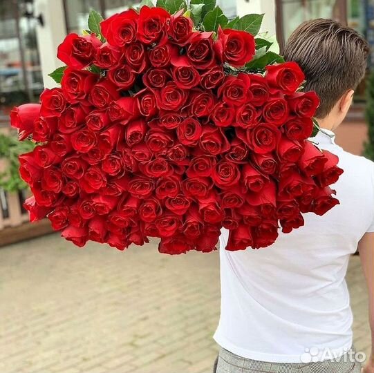 Букет роз 101 роза 51 роза